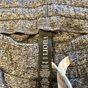 Women’s soft Vuori Rise and Shine joggers